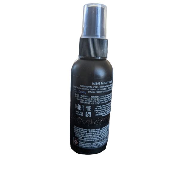 NYX Setting Spray Radiant Finish 1.69oz MSS03 Professional Makeup Long Lasting - Picture 2 of 5